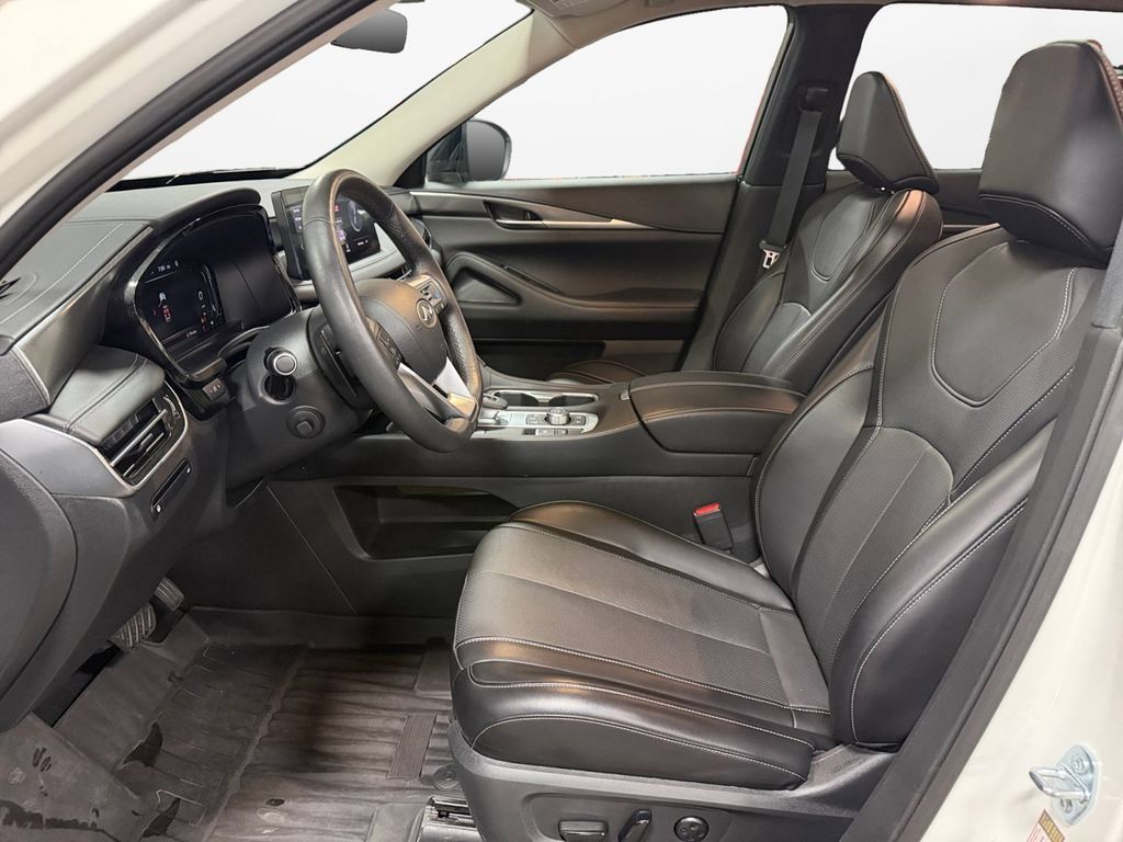 Used 2024 INFINITI QX60 Luxe AWD/4WD image 17