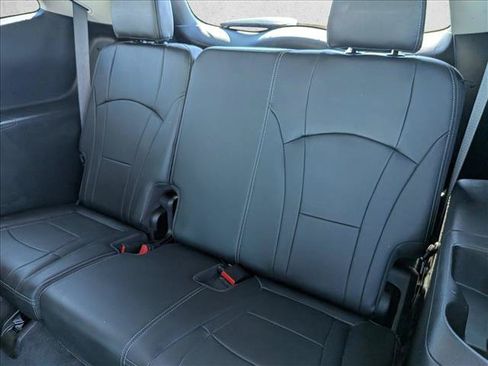 Used 2021 Buick Enclave Avenir w/ Avenir Technology Package AWD/4WD image 26