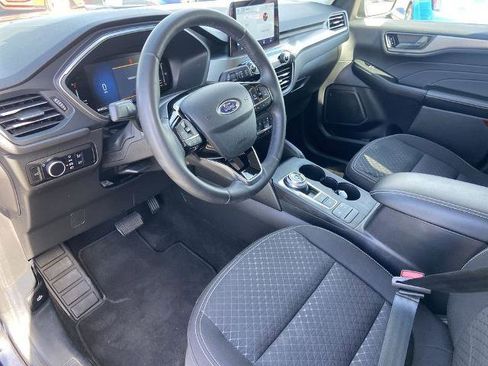 Used 2023 Ford Escape Active AWD/4WD image 6