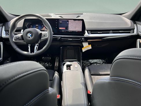Used 2025 BMW X1 xDrive28i w/ Premium Package image 8