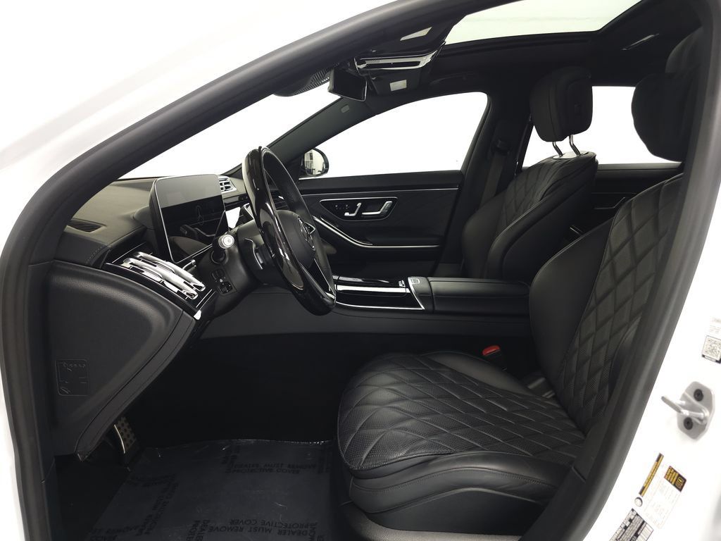 Used 2024 Mercedes-Benz S 580 4MATIC Sedan image 8