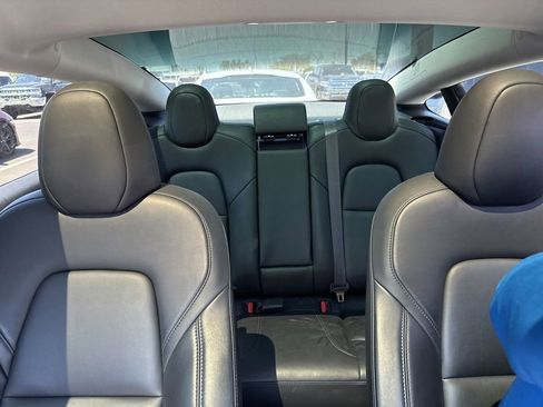 Used 2023 Tesla Model 3 Standard Range RWD image 10