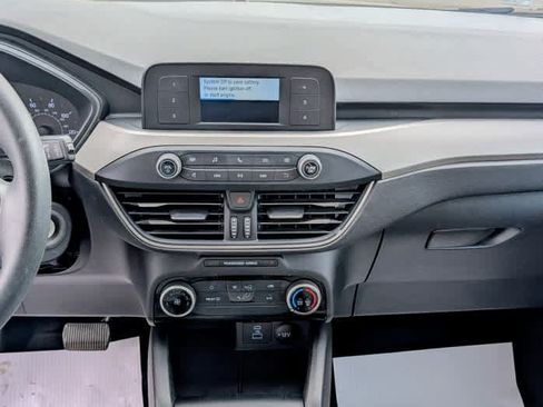 Used 2022 Ford Escape S AWD/4WD image 11