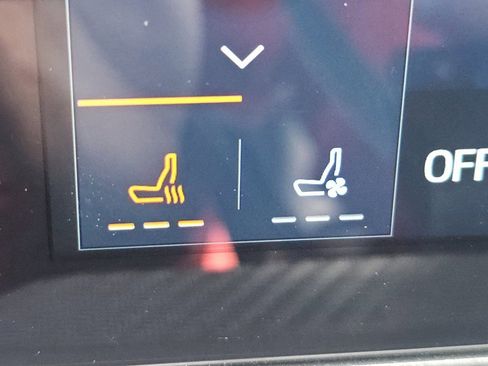 Used 2025 Ford Mustang GT Premium image 13