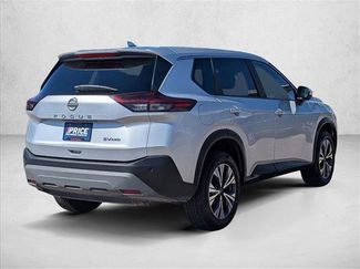 Used 2023 Nissan Rogue SV video 5