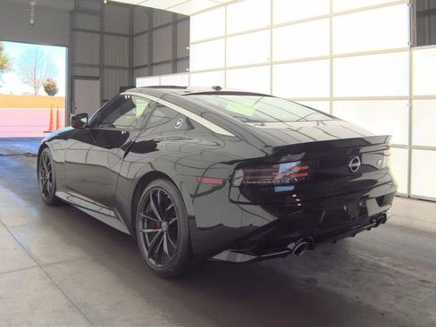 Used 2024 Nissan Z Performance w/ Floor Mat Package image 3