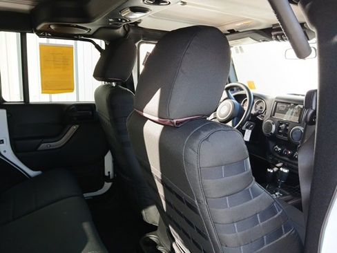 Used 2012 Jeep Wrangler Unlimited Sport image 28