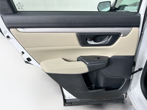 Used 2019 Honda CR-V LX image 25