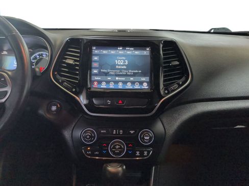 Used 2019 Jeep Cherokee Limited AWD/4WD image 27