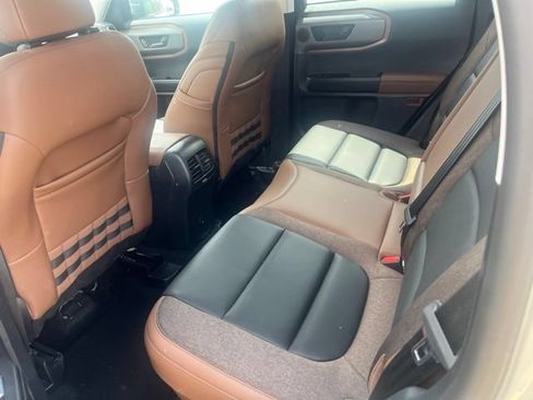 Used 2025 Ford Bronco Sport Outer Banks w/ Outer Banks Tech Package+ AWD/4WD image 6