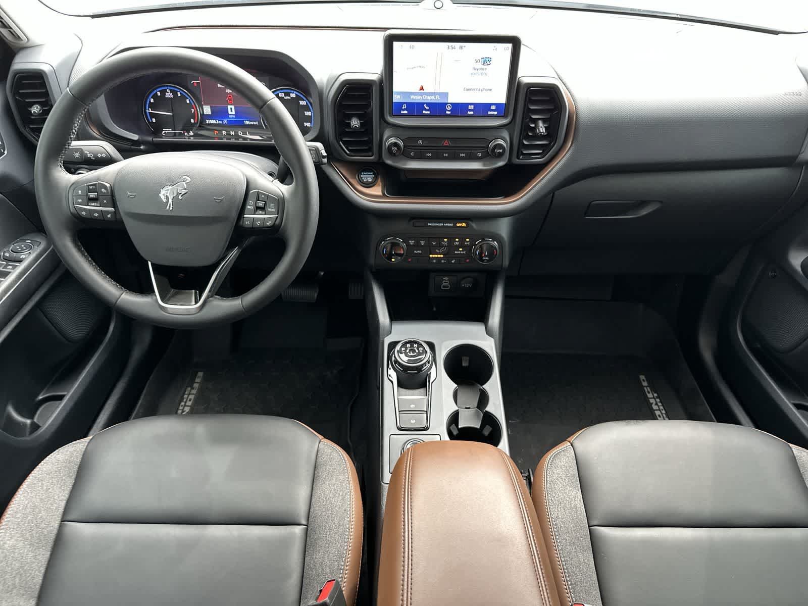 Used 2024 Ford Bronco Sport Outer Banks w/ Tech Package AWD/4WD image 18