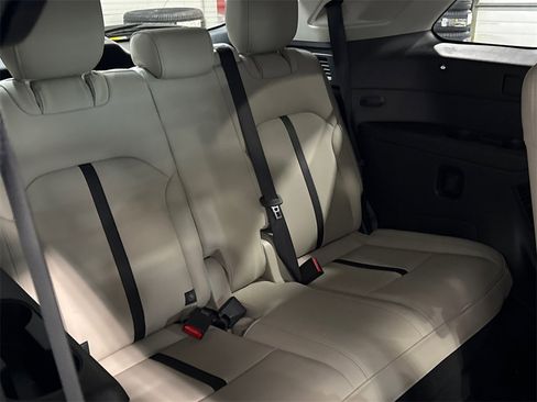 Certified 2025 MAZDA CX-90 Plug-In Hybrid w/ Preferred image 15