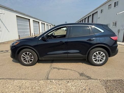 Used 2021 Ford Escape SE w/ Convenience Package AWD/4WD image 7