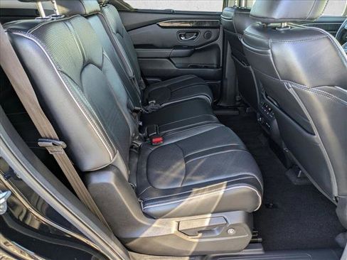 Used 2024 Honda Pilot Elite image 21