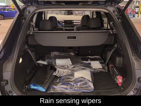 New 2025 Mitsubishi Outlander SE image 13