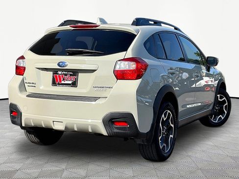 Used 2017 Subaru Crosstrek 2.0i Limited AWD/4WD image 6