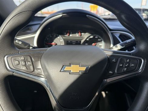 Used 2023 Chevrolet Malibu LT image 21