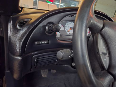 Used 1998 Ford Mustang Cobra image 36