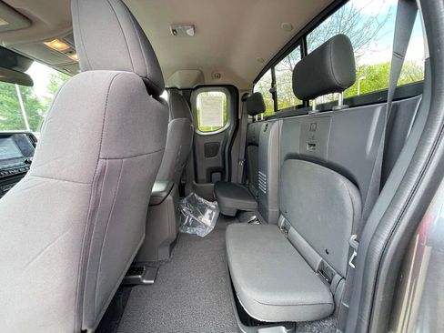 Used 2026 Nissan Frontier S w/ S Utility Package AWD/4WD image 21