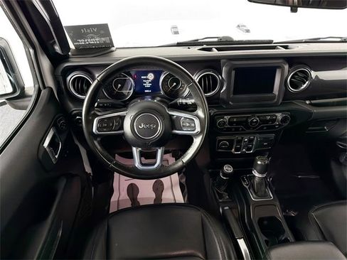 Used 2021 Jeep Wrangler Unlimited Sahara image 19