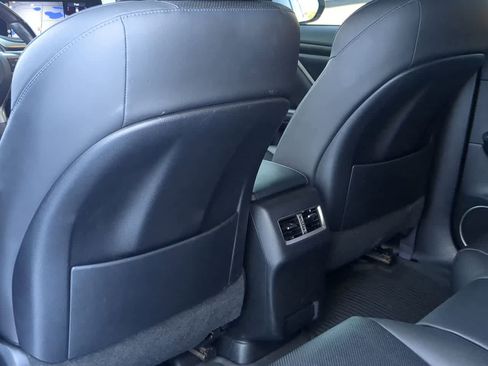 Used 2022 Lexus RX 350L Premium image 17