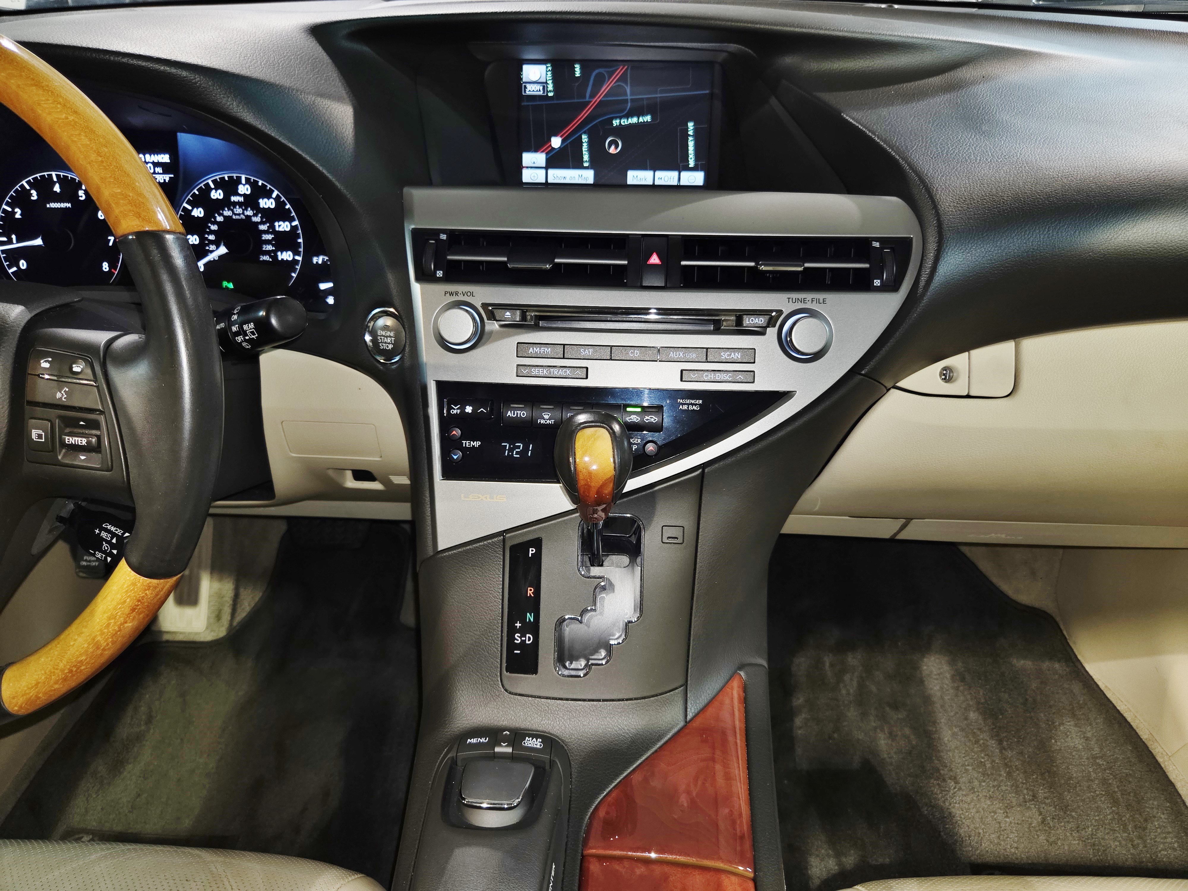 Used 2012 Lexus RX 350 AWD w/ Premium Pkg image 36