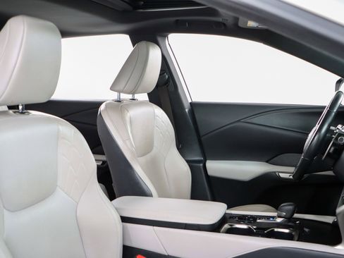 Used 2023 Lexus RX 350 Premium w/ Accessory Package (Z1) image 27