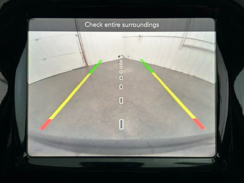 Used 2019 Jeep Cherokee Limited AWD/4WD image 10