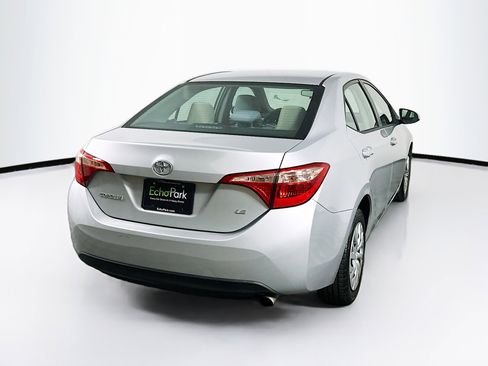 Used 2018 Toyota Corolla LE FWD image 9