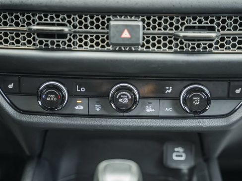 Used 2025 Honda HR-V Sport image 21