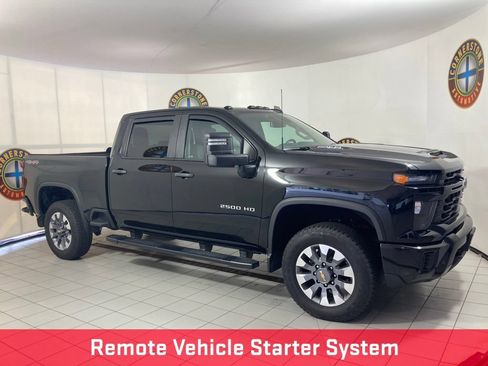 Used 2024 Chevrolet Silverado 2500 Custom w/ Custom Value Package AWD/4WD image 19