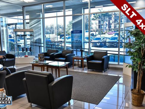 Used 2021 GMC Sierra 1500 SLT w/ SLT Premium Plus Package image 30