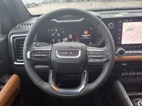 New 2026 GMC Canyon AT4 w/ Technology Plus Package image 10