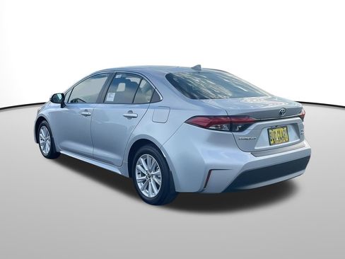New 2025 Toyota Corolla LE image 6