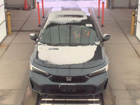 Used 2025 Honda Civic Sport image 2