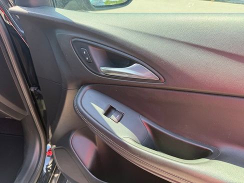 Used 2021 Buick Encore GX Essence w/ Sport Touring Package FWD image 28