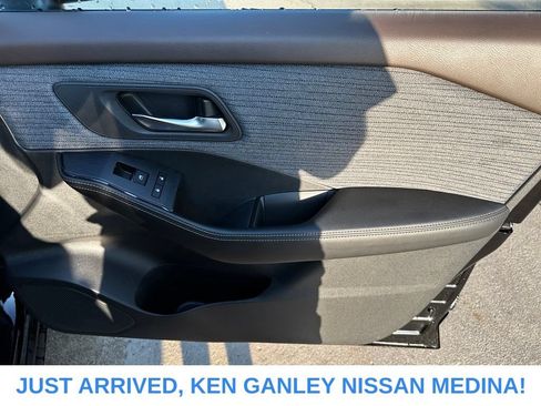 Certified 2023 Nissan Rogue SV AWD/4WD image 22