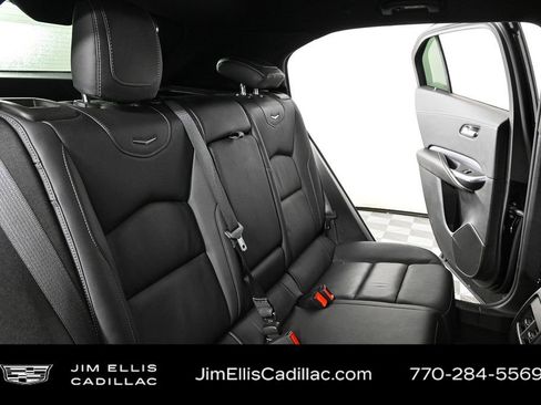 Certified 2025 Cadillac XT4 Premium Luxury image 22