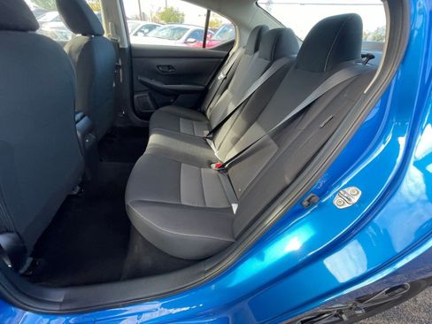 Used 2025 Nissan Sentra SV image 25