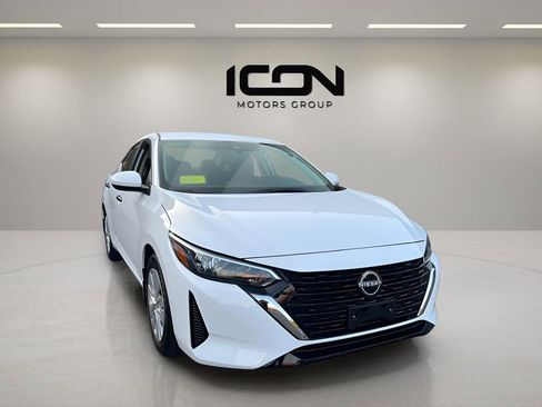 Used 2024 Nissan Sentra S w/ Trunk Package FWD image 7