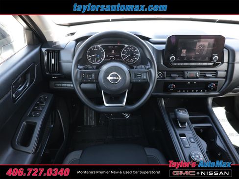 Used 2024 Nissan Pathfinder S AWD/4WD image 30