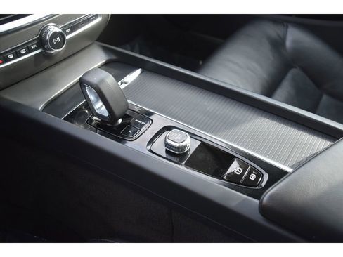 Certified 2023 Volvo S60 B5 Core w/ Climate Package image 35