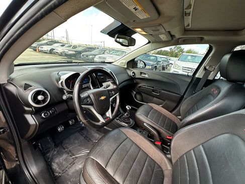 Used 2014 Chevrolet Sonic RS w/ Advanced Safety Package image 27