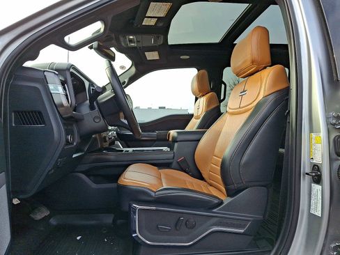 Certified 2023 Ford F250 Platinum w/ Tremor Off-Road Package image 14