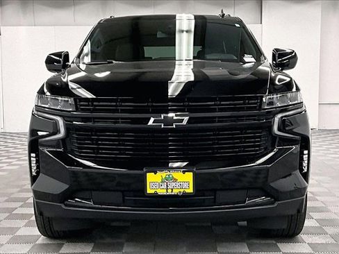 Used 2024 Chevrolet Tahoe RST image 3
