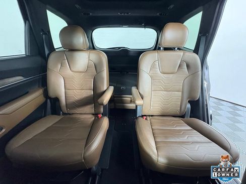 Certified 2022 Kia Telluride SX w/ SX Prestige Package AWD/4WD image 7