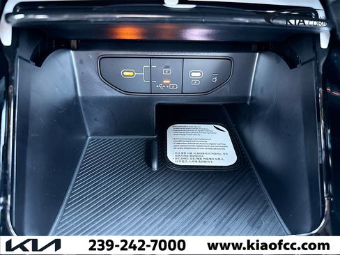 New 2026 Kia Sorento SX Prestige image 32