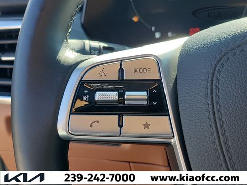 Certified 2025 Kia Telluride SX X-Line AWD/4WD image 25