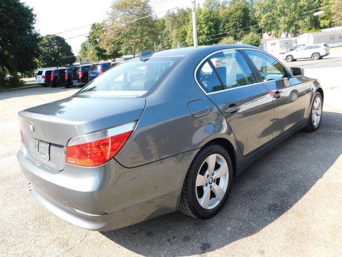 Used 2007 BMW 525xi Sedan image 8