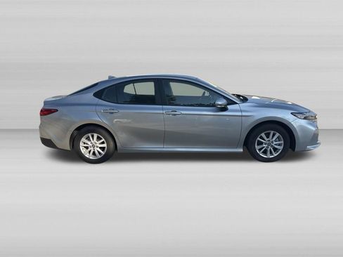 Used 2026 Toyota Camry LE FWD image 3